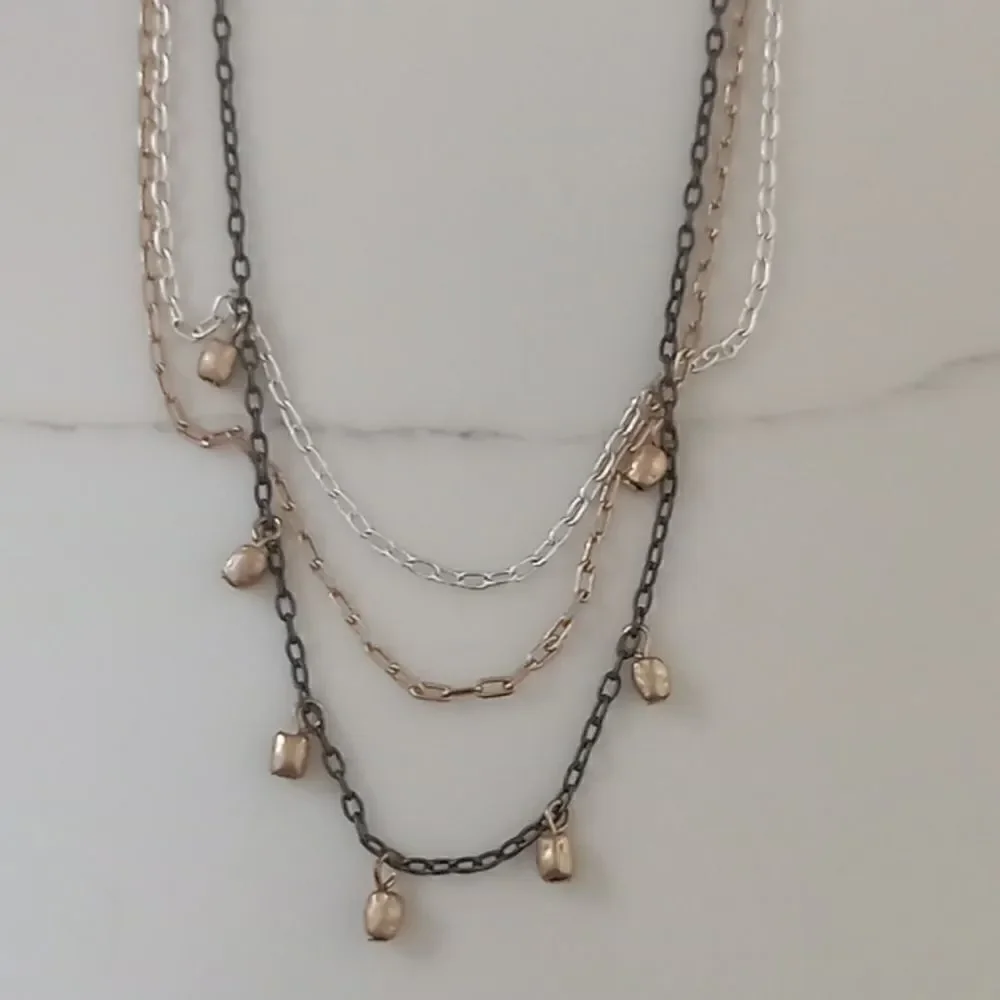 Universal thread necklace   - Picture 3 of 4